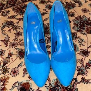 Blue suede kitten heels H&M